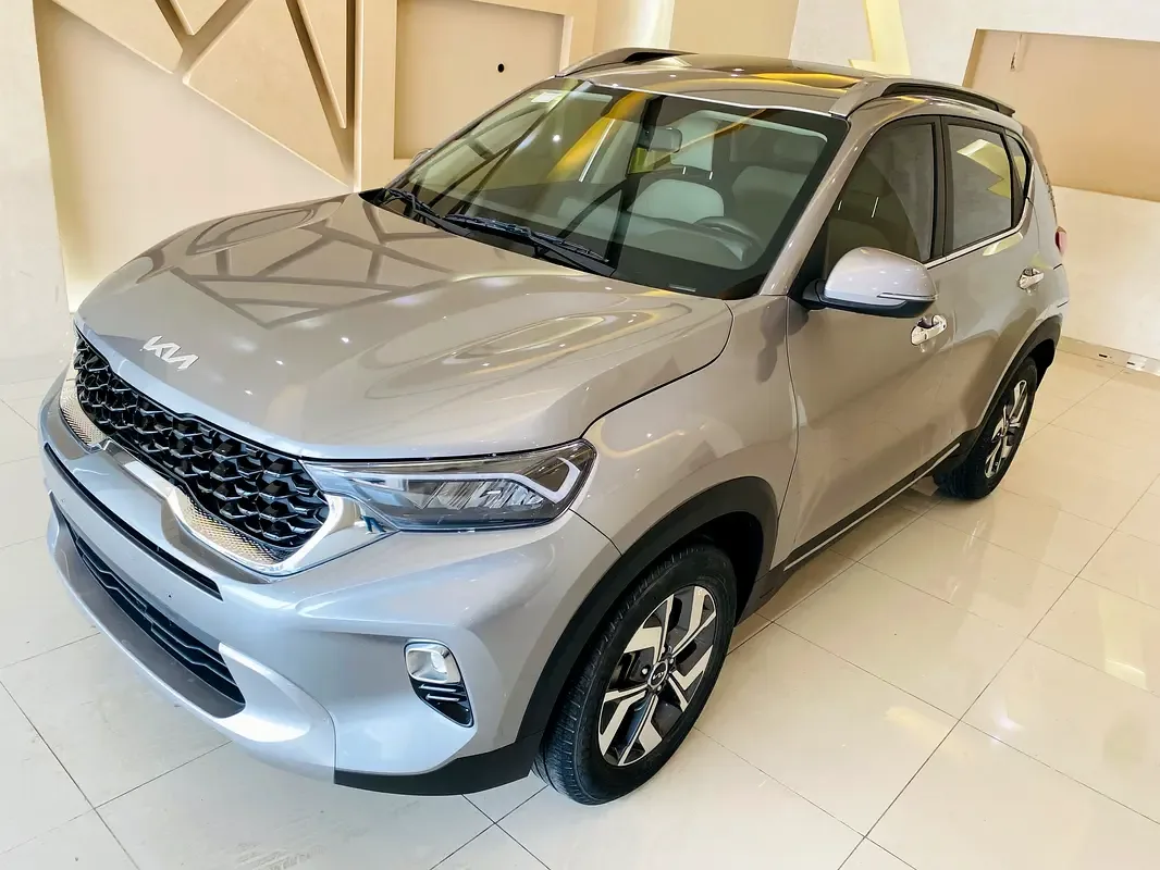 Kia Sonet 1.5 CVT (115 حصان) - 3