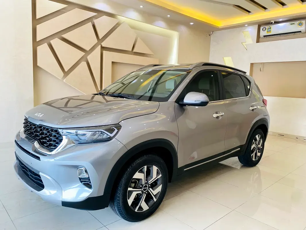 Kia Sonet 1.5 CVT (115 حصان) - 4