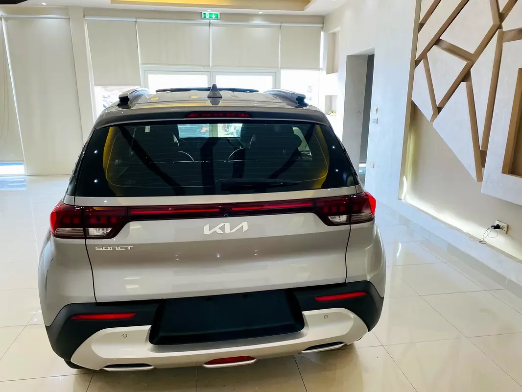 Kia Sonet 1.5 CVT (115 حصان) - 9