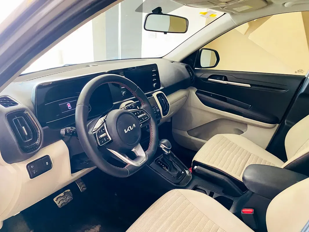 Kia Sonet 1.5 CVT (115 حصان) - 13