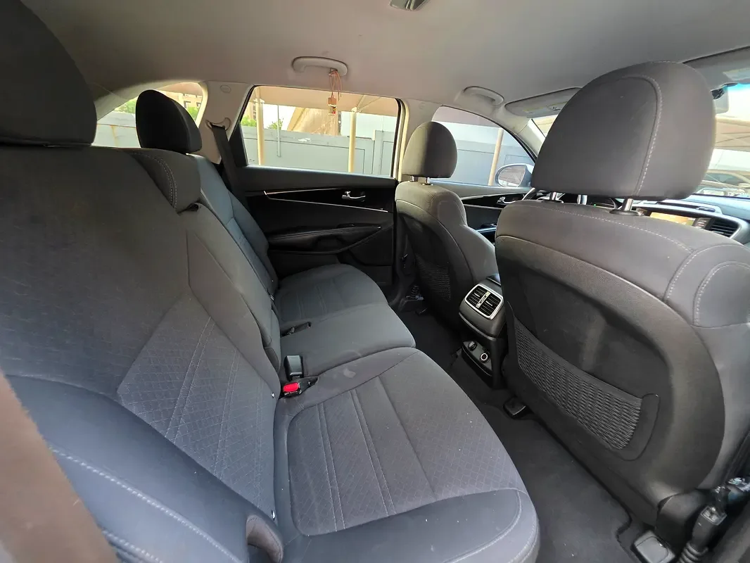 Kia Sorento 2.0 AT (240 hp) - 8