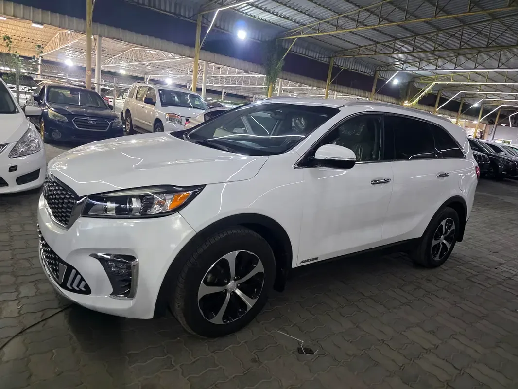 Kia Sorento 2.0 AT (240 hp) - 2