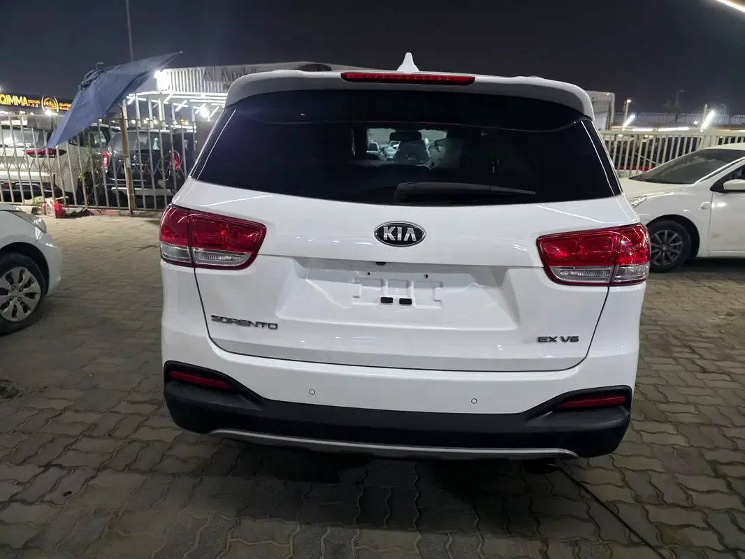 Kia Sorento 2.0 AT (240 hp) - 6