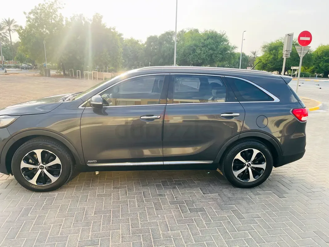 Kia Sorento 2.0 AT (240 حصان) - 5