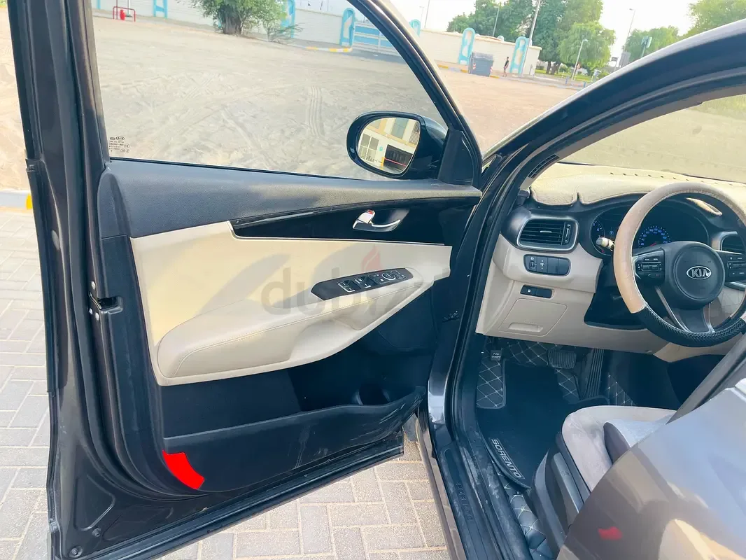 Kia Sorento 2.0 AT (240 حصان) - 10