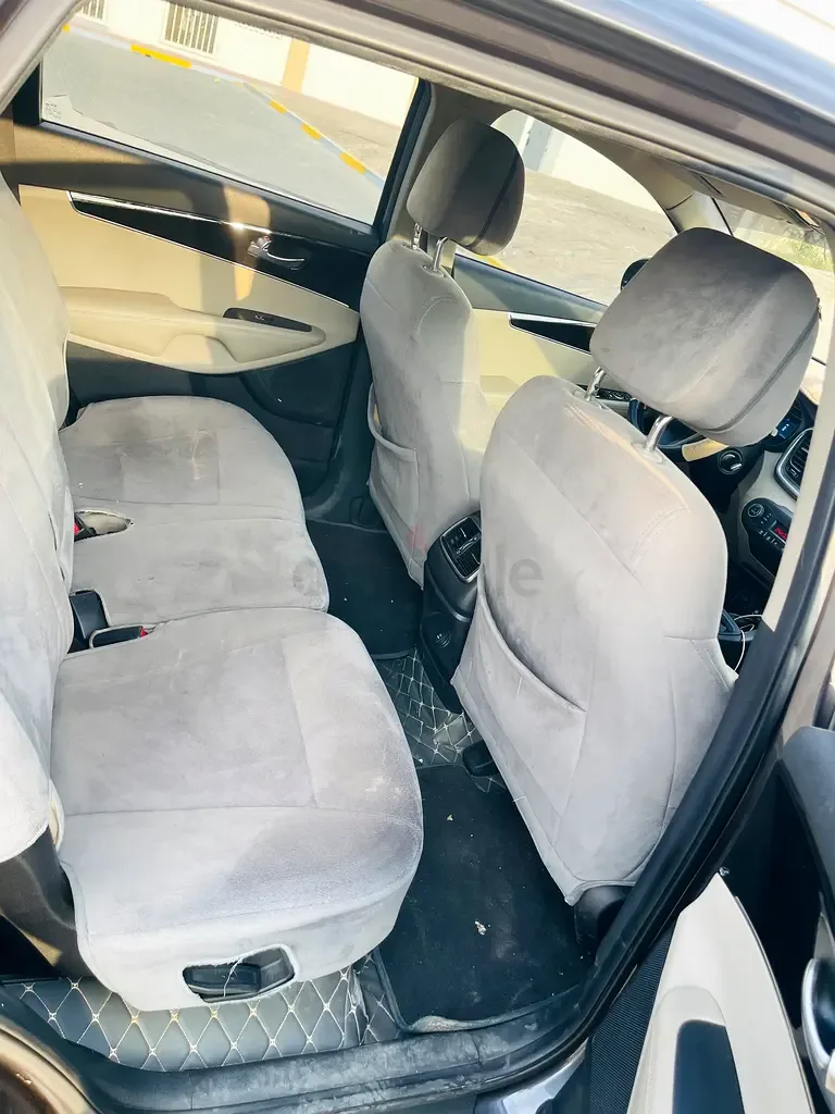Kia Sorento 2.0 AT (240 حصان) - 14