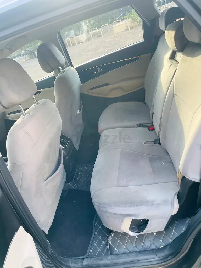 Kia Sorento 2.0 AT (240 حصان) - 15