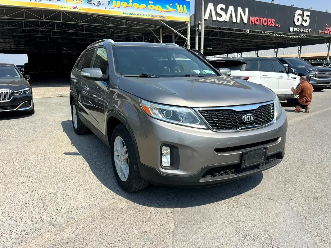 Kia Sorento 2.2 AT AWD (200 hp)