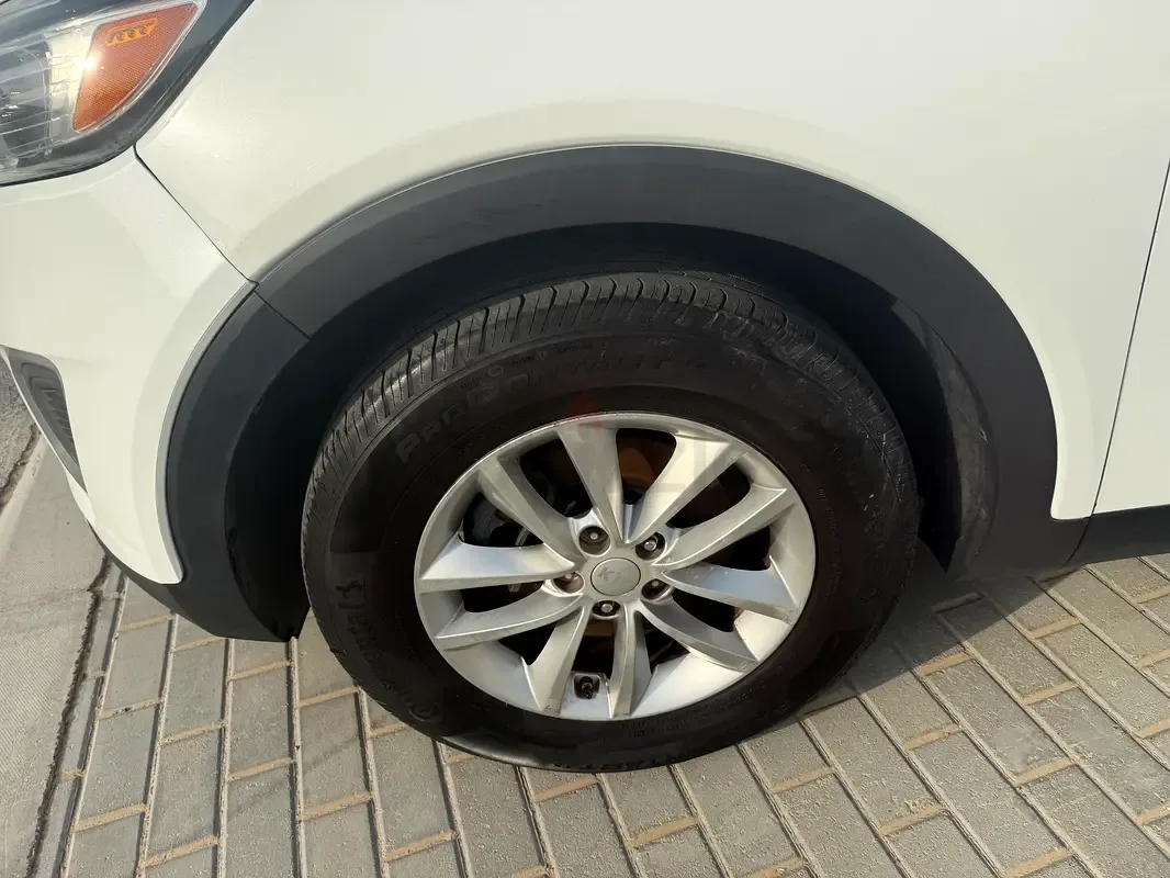 Kia Sorento 2.4 AT (175 حصان) - 4
