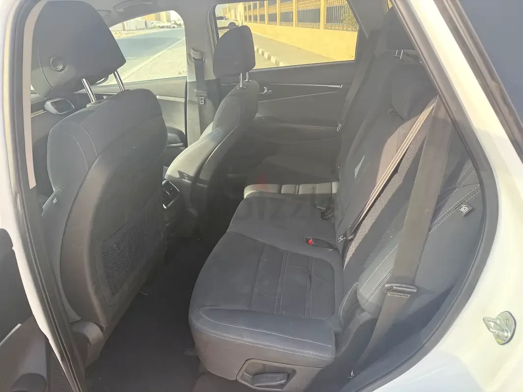 Kia Sorento 2.4 AT (175 حصان) - 9