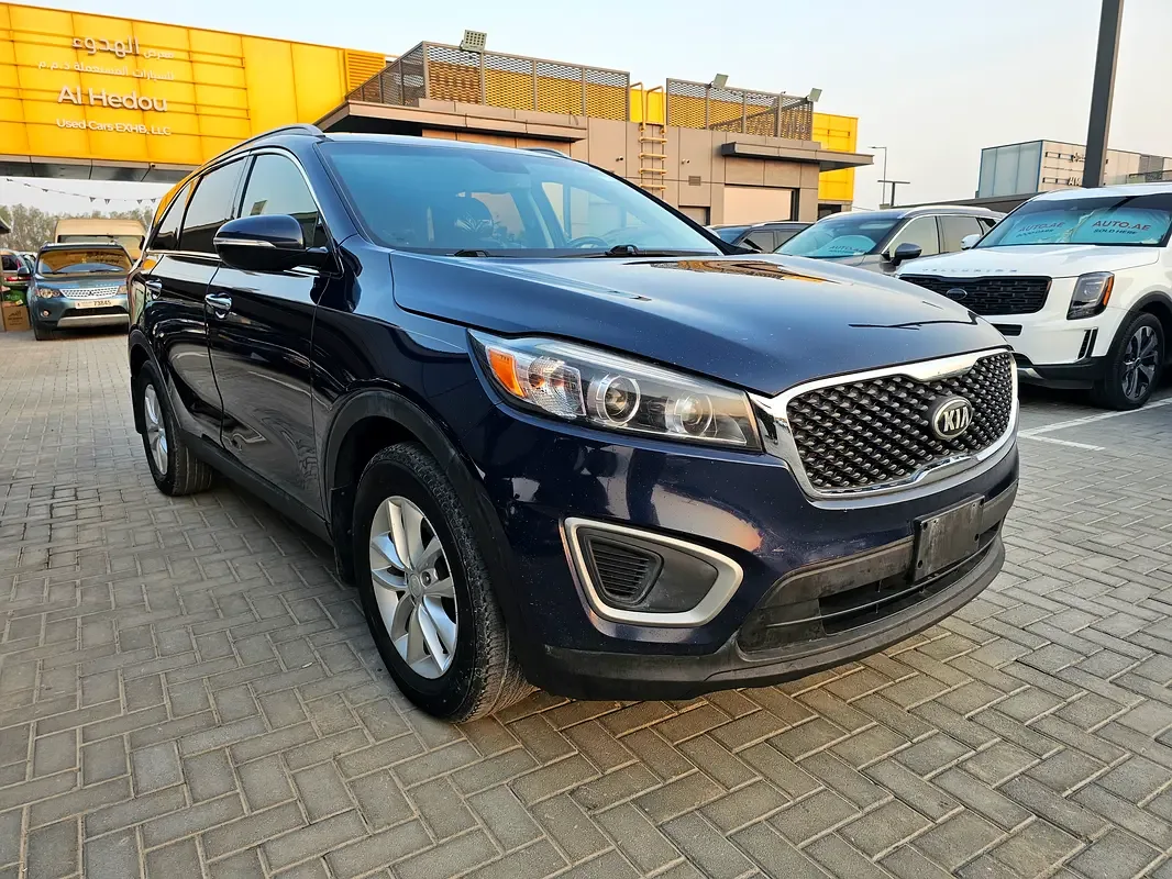 Kia Sorento 2.4 AT AWD (175 hp)