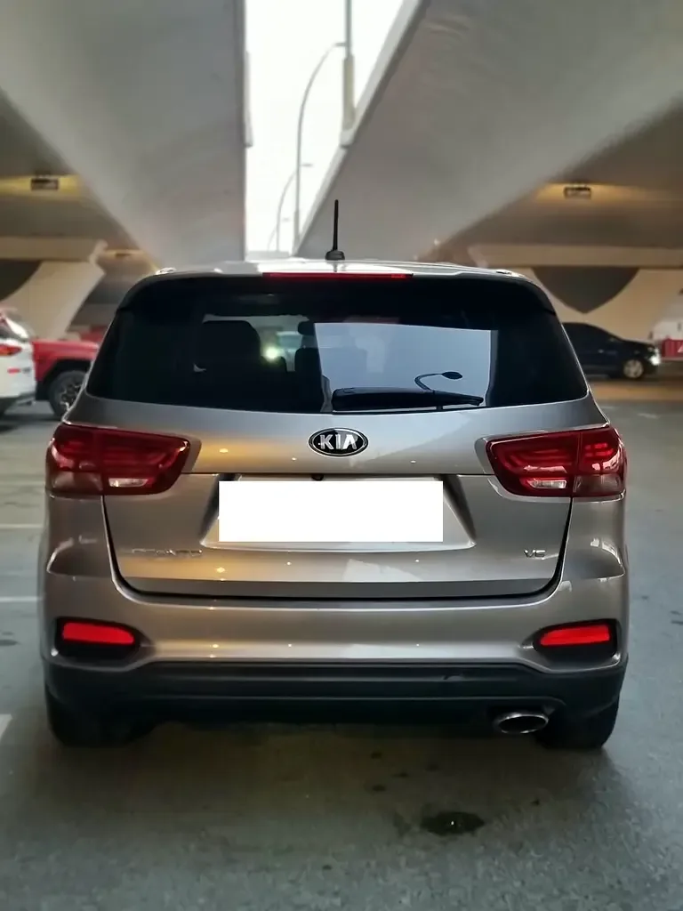 Kia Sorento 2.4 AT AWD (175 حصان) - 6