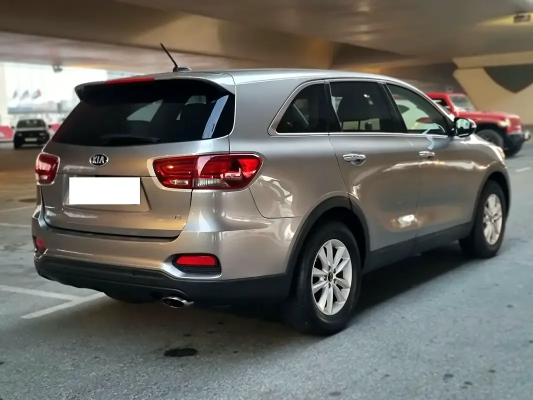 Kia Sorento 2.4 AT AWD (175 حصان) - 8