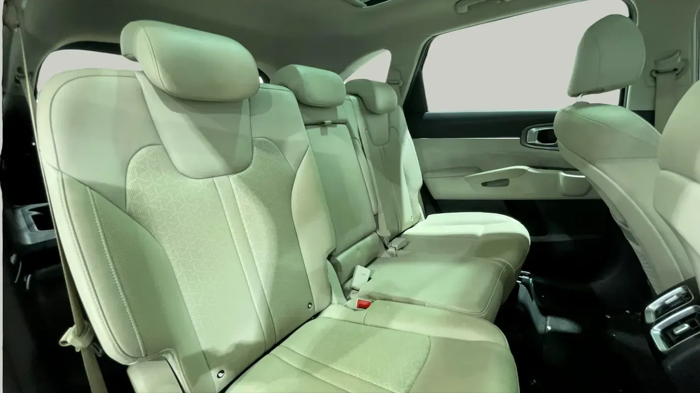 Kia Sorento 2.5 AMT (281 حصان) - 10