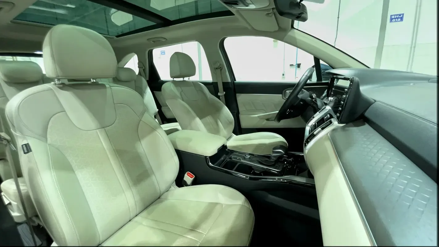 Kia Sorento 2.5 AMT (281 حصان) - 6