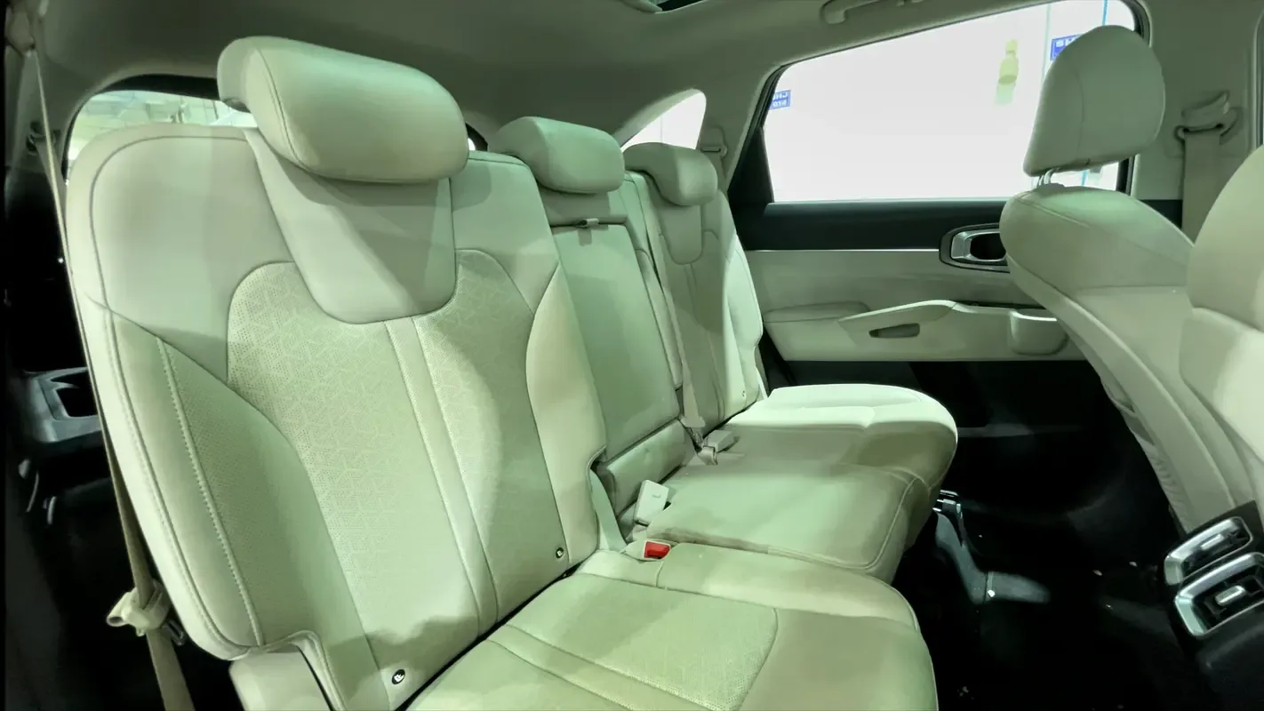 Kia Sorento 2.5 AMT (281 حصان) - 10