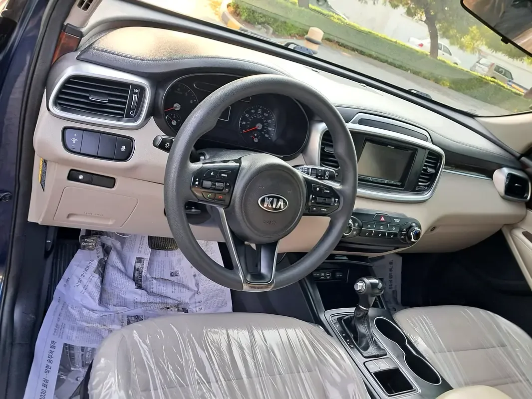 Kia Sorento 3.5 AT (280 hp) - 15