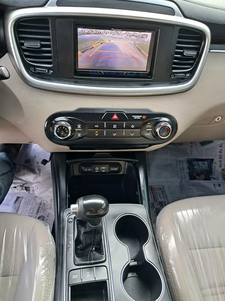 Kia Sorento 3.5 AT (280 hp) - 14