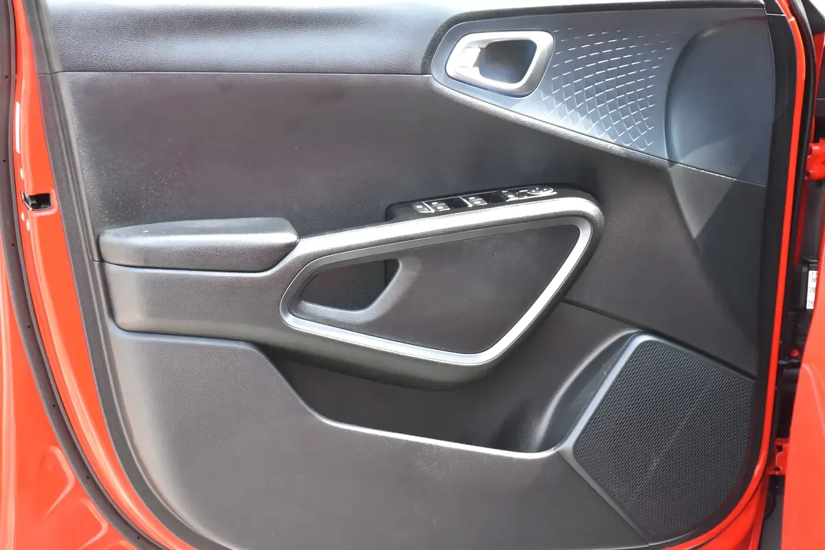 Kia Soul 2.0 AT (150 hp) - 17