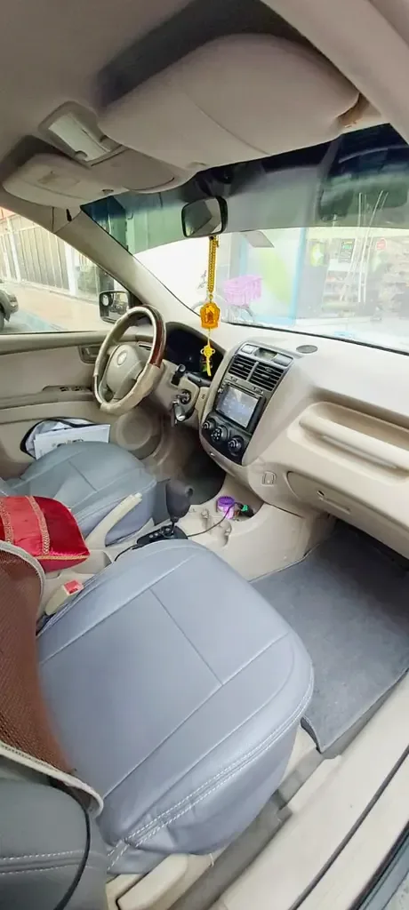 Kia Sportage 2.0 AT (141 hp)