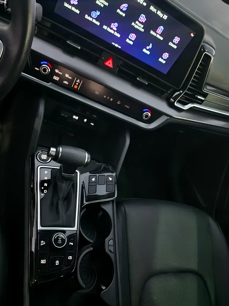 Kia Sportage 2.0 AT (150 حصان) - 12