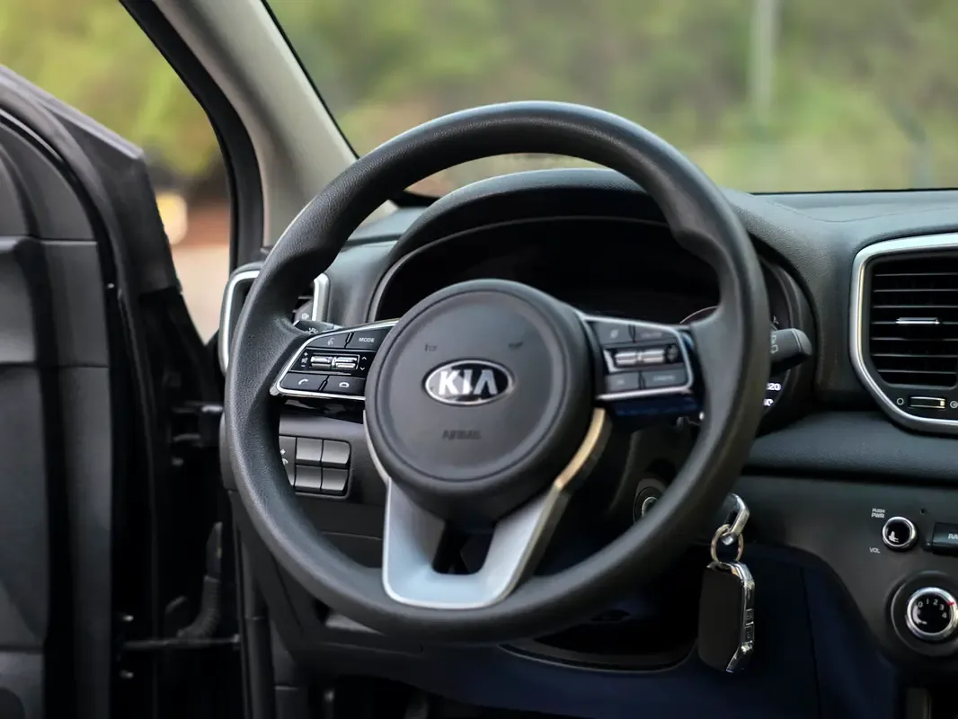 Kia Sportage 2.0 AT (150 حصان) - 10