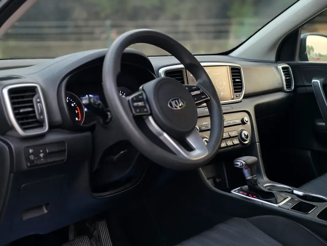 Kia Sportage 2.0 AT (150 حصان) - 8