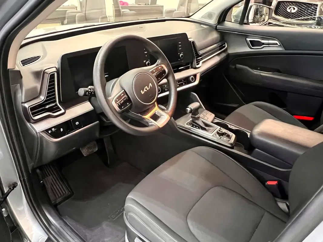 Kia Sportage 2.0 AT (150 hp) - 11
