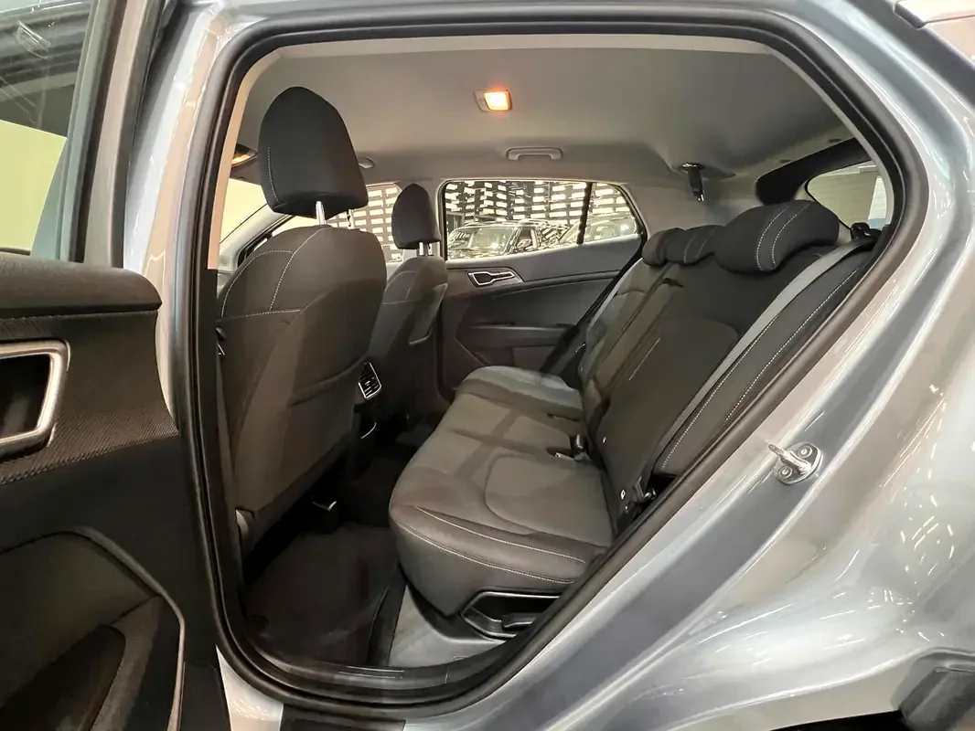 Kia Sportage 2.0 AT (150 hp) - 16