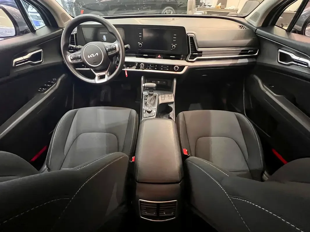 Kia Sportage 2.0 AT (150 hp) - 13