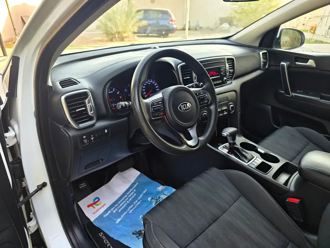 Kia Sportage 2.0 AT (150 hp) - 10