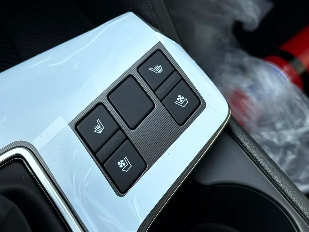 Kia Sportage 2.0 AT (150 hp) - 17