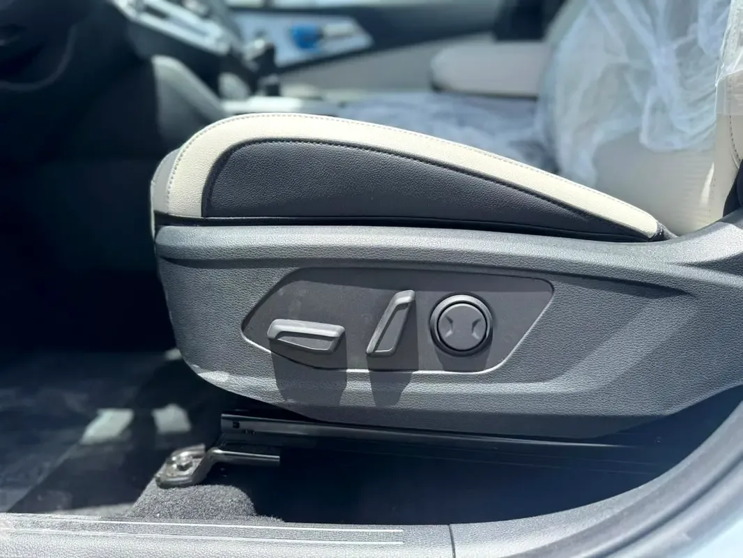 Kia Sportage 2.0 AT (150 hp) - 16