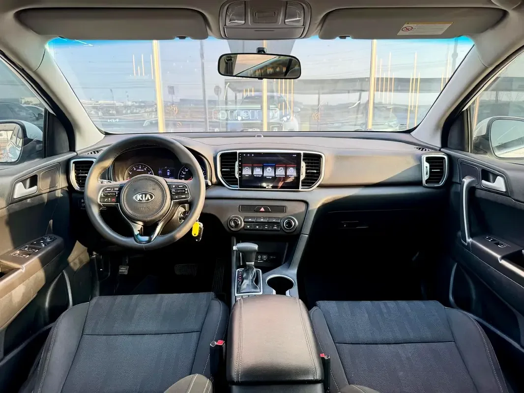 Kia Sportage 2.0 AT (150 حصان) - 8