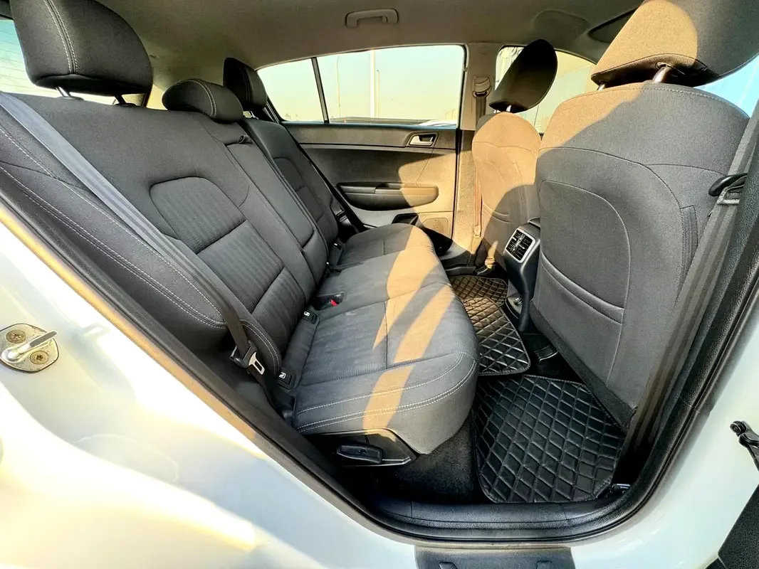 Kia Sportage 2.0 AT (150 حصان) - 11