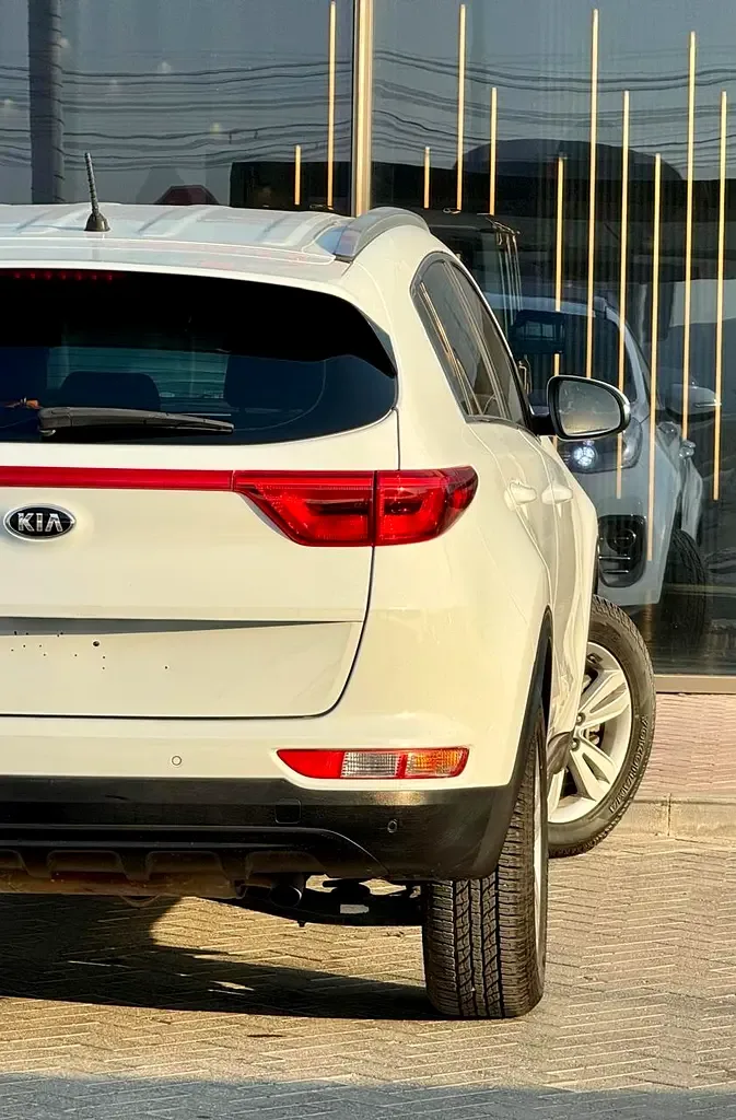 Kia Sportage 2.0 AT (150 حصان) - 17