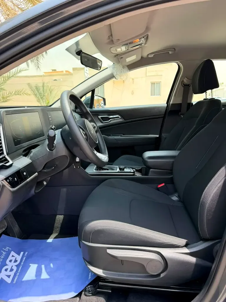 Kia Sportage 2.0 AT (245 hp) - 17