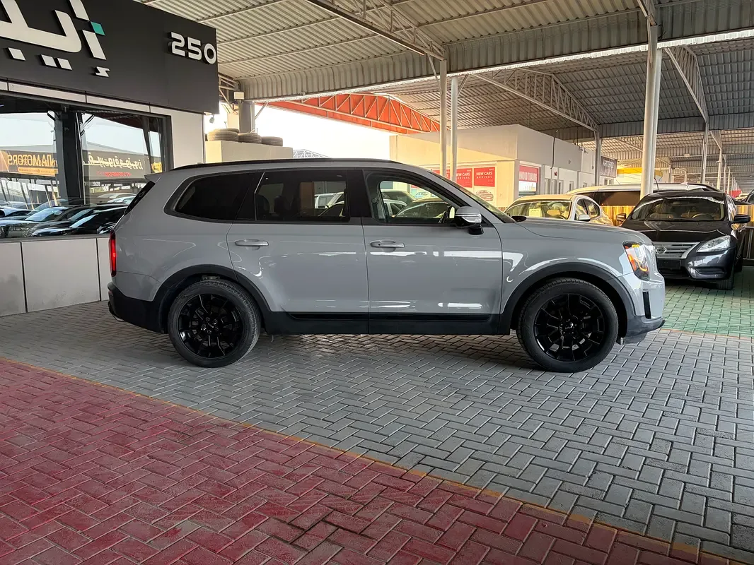 Kia Telluride 3.8 GDI AT (295 حصان) - 2