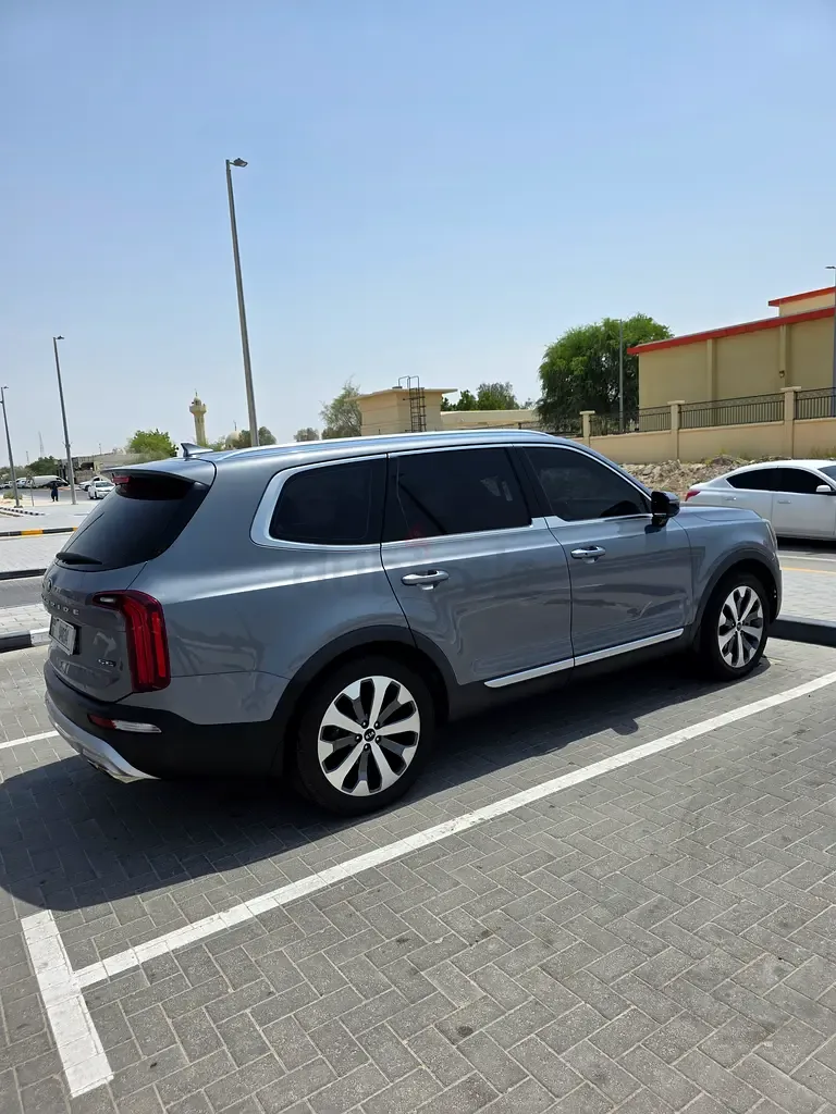 Kia Telluride 3.8 GDI AT AWD (295 hp)
