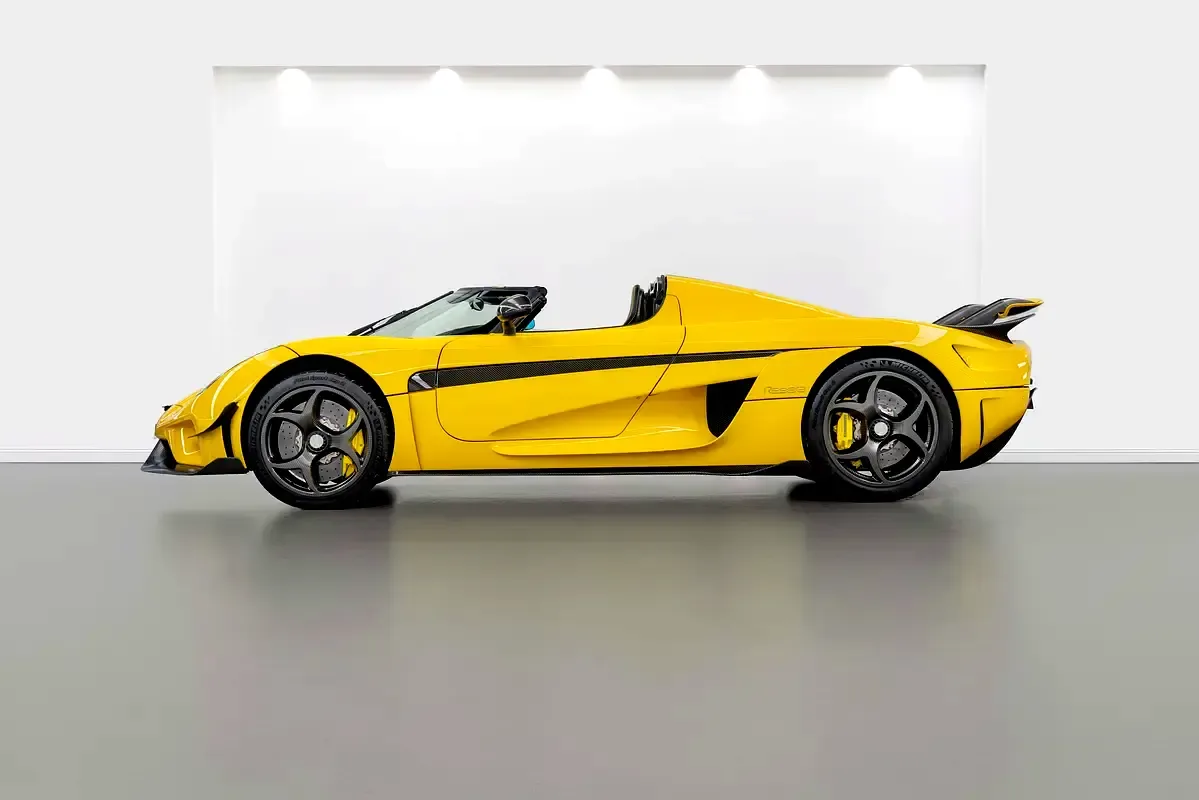 Koenigsegg Regera 5.0 AT (1100 hp) - 3