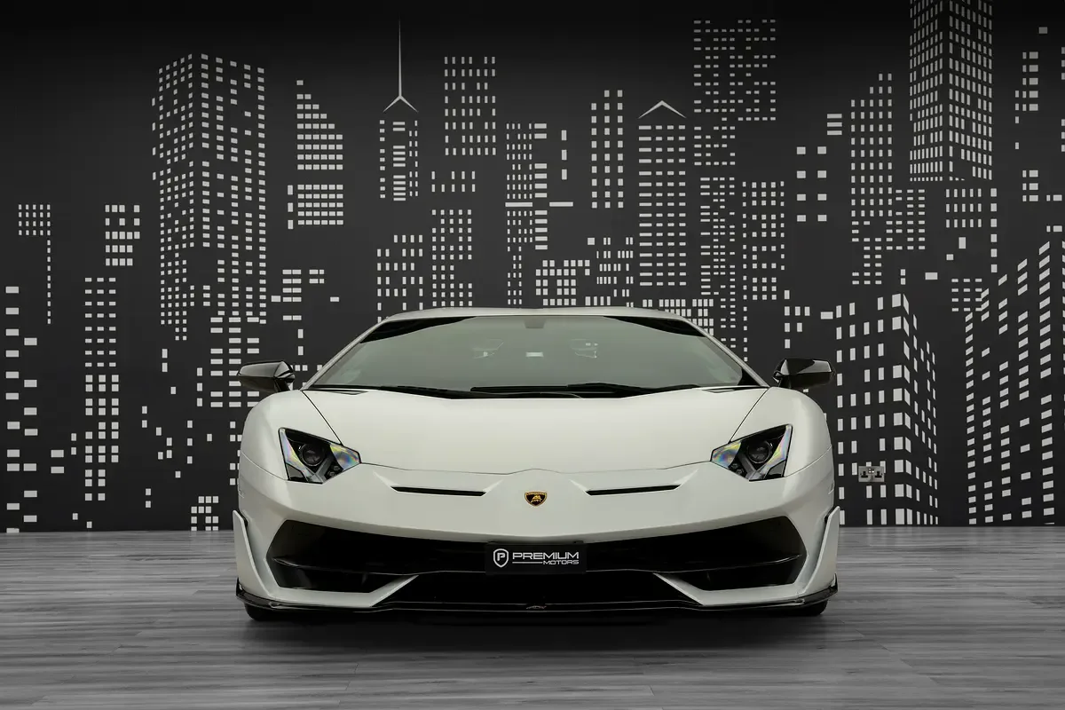 Lamborghini Aventador 6.5 AMT (770 حصان) - 7