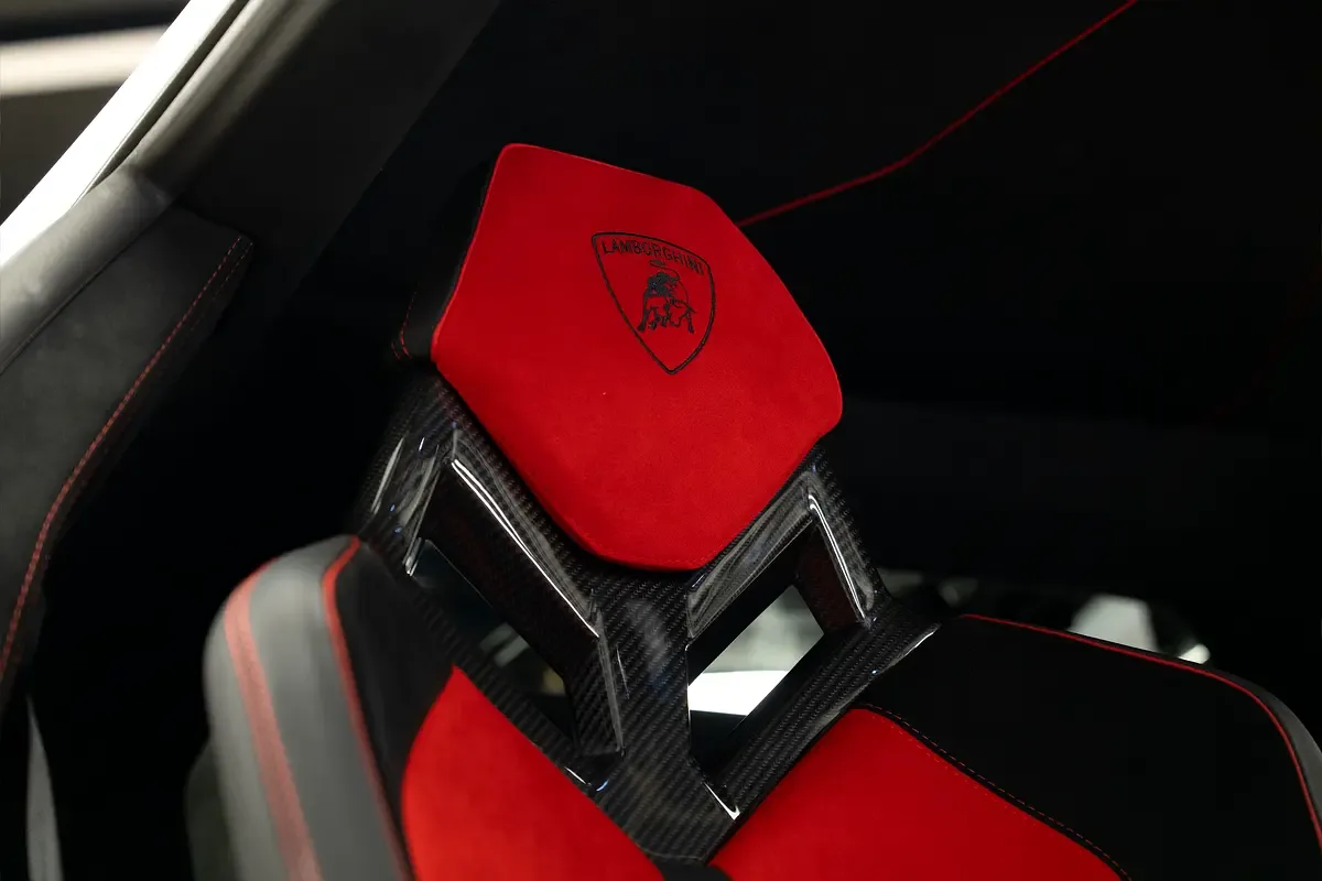 Lamborghini Aventador 6.5 AMT (770 حصان) - 16
