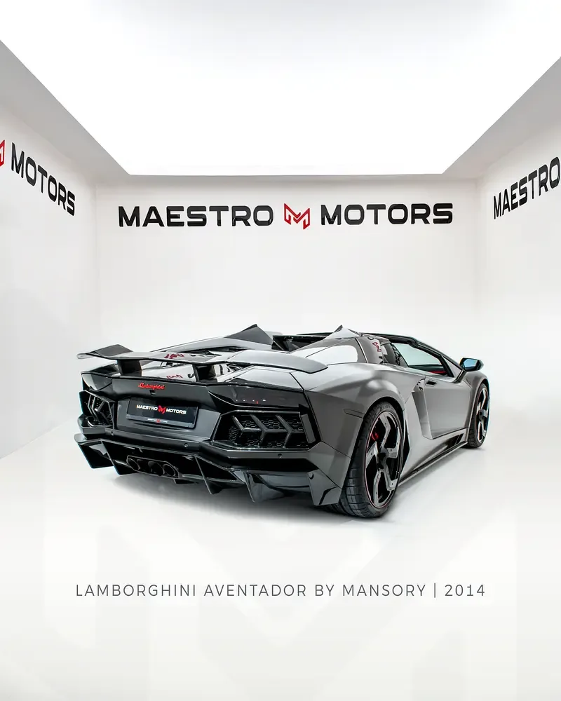 Lamborghini Aventador 6.5 AMT AWD (700 حصان) - 5