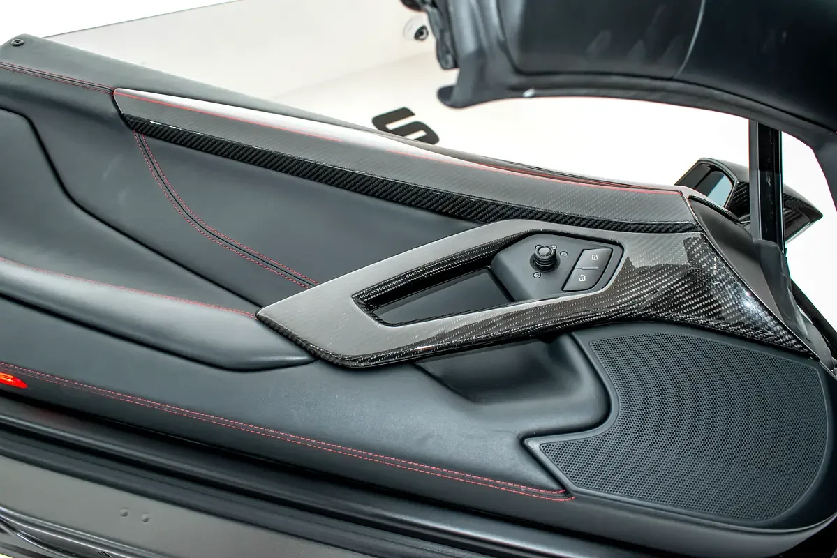 Lamborghini Aventador 6.5 AMT AWD (700 حصان) - 12
