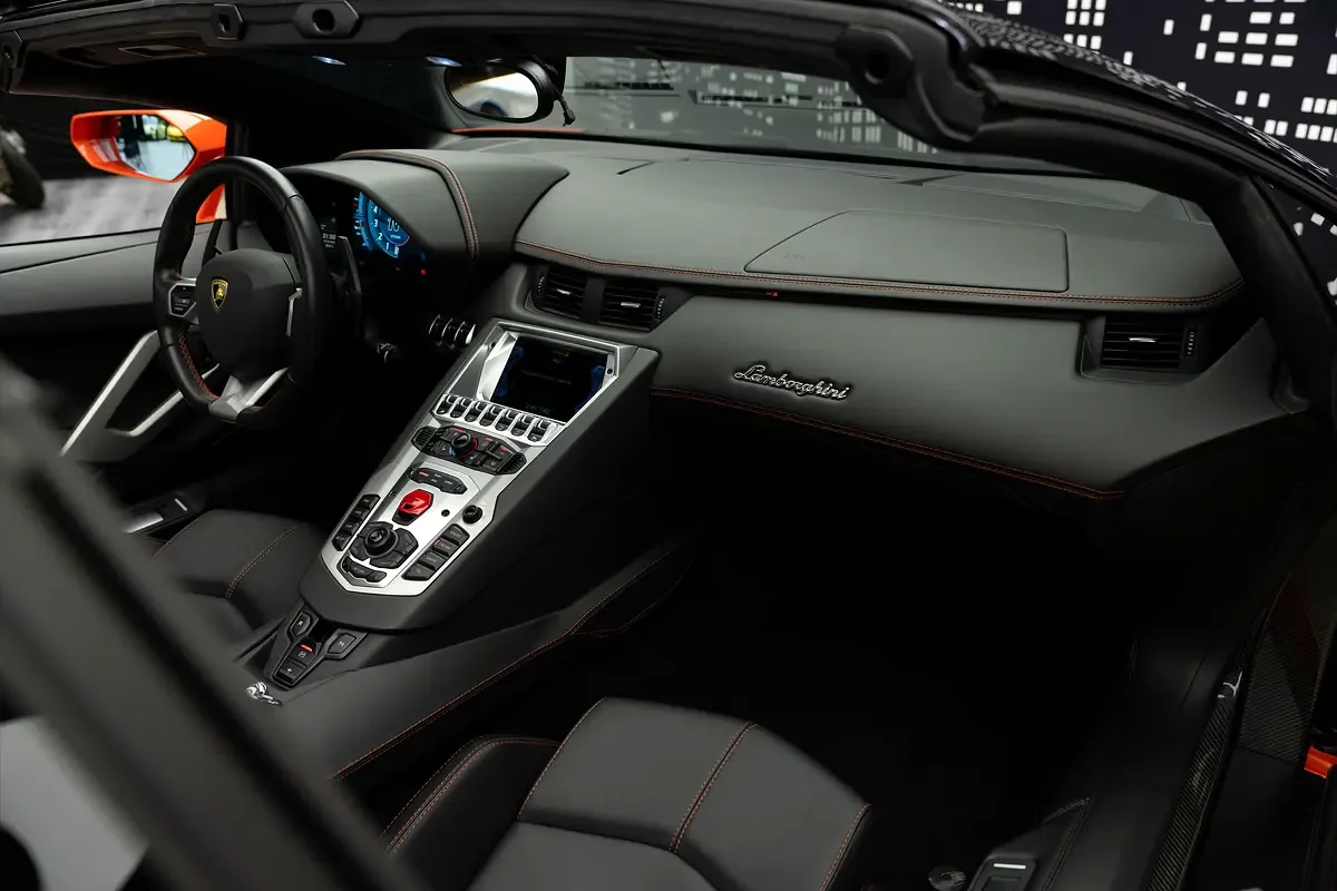 Lamborghini Aventador 6.5 AMT AWD (740 hp) - 13