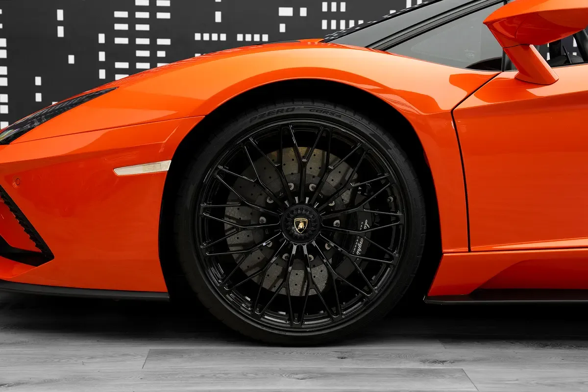 Lamborghini Aventador 6.5 AMT AWD (740 hp) - 20