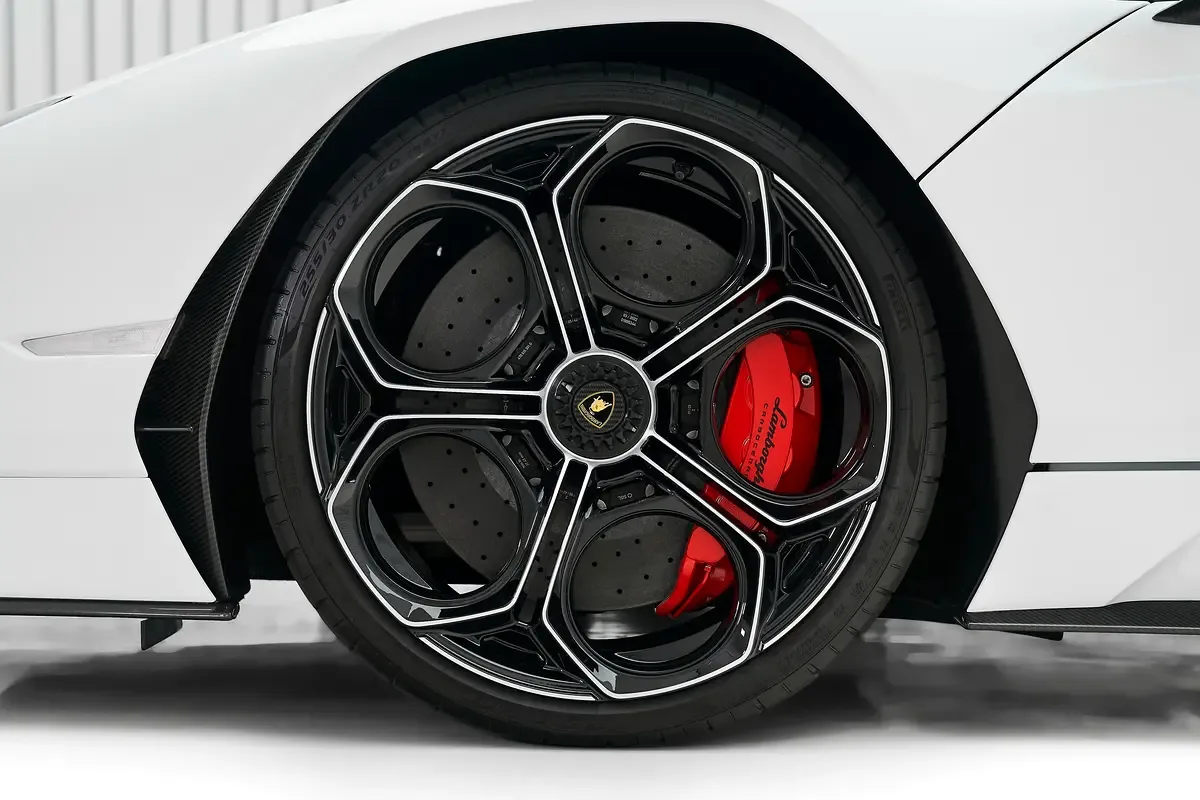 Lamborghini Countach LPI 800-4 6.5 AMT 4WD (814 حصان) - 12