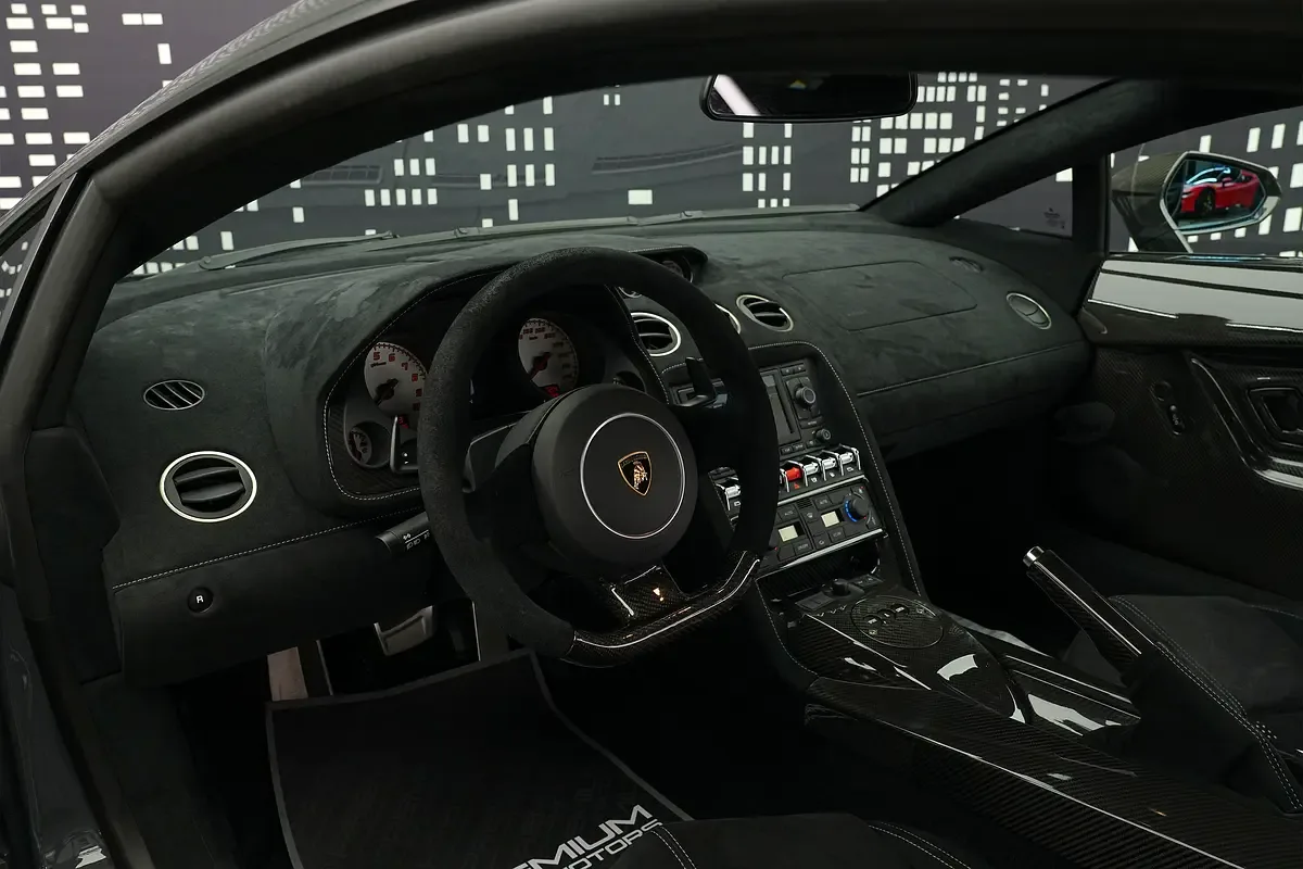 Lamborghini Gallardo 5.2 AMT AWD (570 hp) - 10