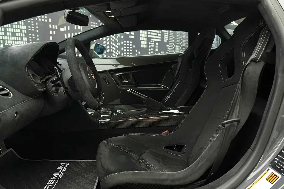 Lamborghini Gallardo 5.2 AMT AWD (570 hp) - 13