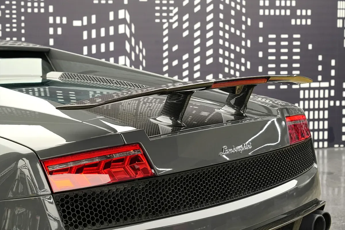 Lamborghini Gallardo 5.2 AMT AWD (570 hp) - 17
